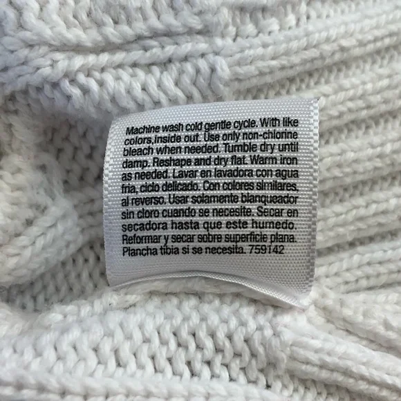 St. John's Bay Full Zip Hooded White Cable Knit Women's Cardigan - Picture 8 of 11